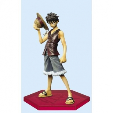 One Piece - Figurine Luffy DX Family 